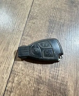 Mercedes-Benz C W203 Ignition key/card 