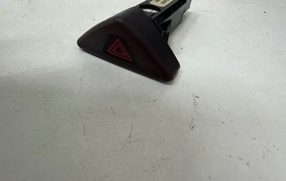 Volvo S60 Hazard light switch 9441045 03W291