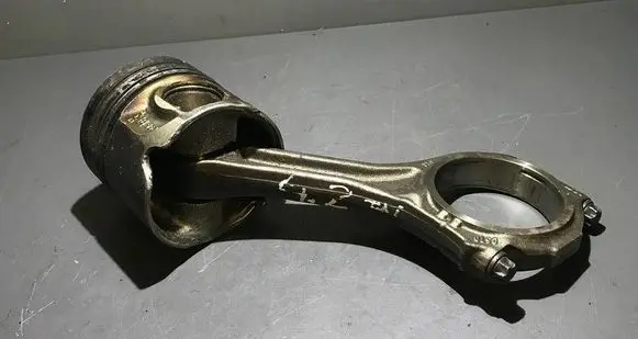 Audi A8 S8 D3 4E Piston with connecting rod 083100 1295