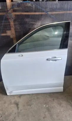 Volvo XC90 Front door 