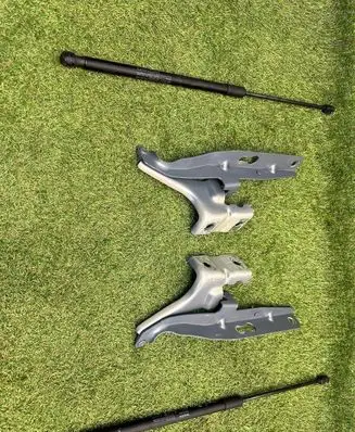Volvo XC60 Engine bonnet/hood hinges 31424537 31424538