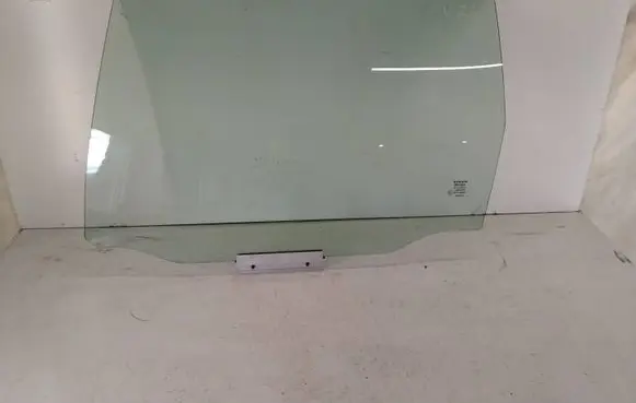 Volvo V70 Rear door window glass DOT57M1502AS2 43R00043