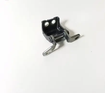 Honda CR-V Rear door upper hinge