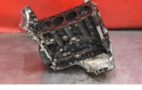 Chevrolet Cruze Engine block 