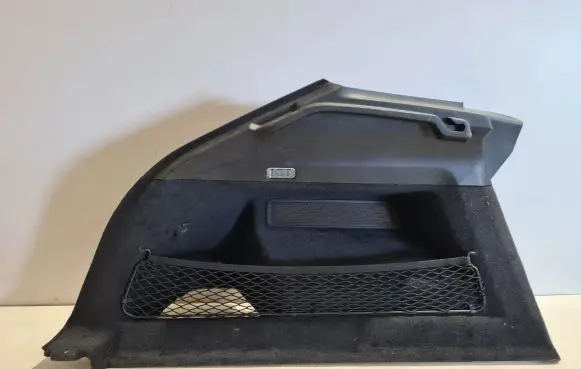 Trunk/boot lower side trim panel