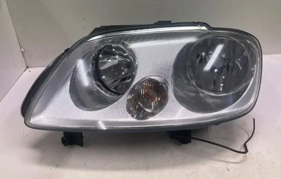 Volkswagen Caddy Headlight/headlamp 2K0941005B 20011F02A