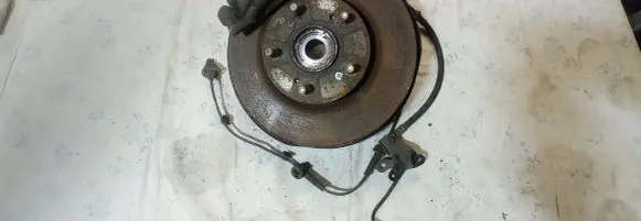 Honda Civic Front wheel hub spindle knuckle