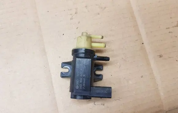 Volkswagen Eos Turbo solenoid valve 1K0906627A