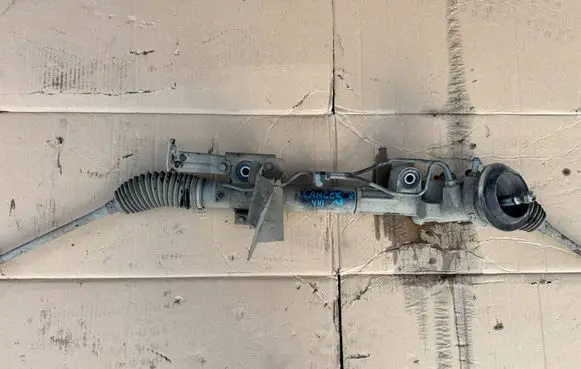 Mitsubishi Lancer VIII Steering rack