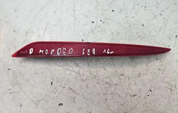 Ford Mondeo MK V Rear tail light reflector DS73515C0
