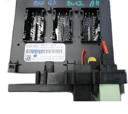 Audi Q3 8U Other control units/modules 8X0907063K
