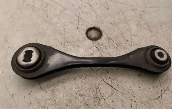 BMW 4 G22 G23 G24 G26 Rear upper control arm/wishbone 6878631