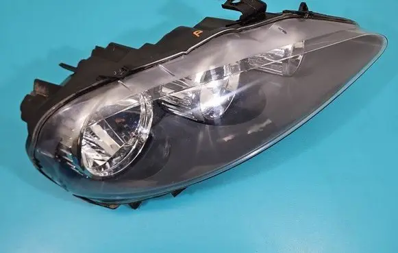 Headlight/headlamp
