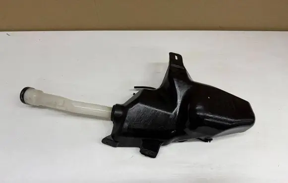 Opel Astra J Windshield washer fluid reservoir/tank ZBIASTJ180226 13260579