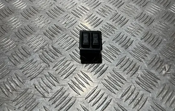 Mitsubishi Eclipse Cross Seat heating switch PU19929