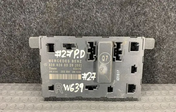 Mercedes-Benz Vito Viano W639 Door control unit/module 6398200326