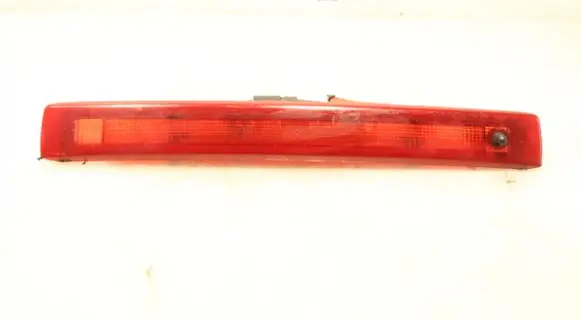 Renault Clio III Third/center stoplight E32353E3