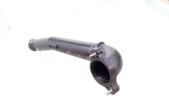 Volkswagen Golf VII Intercooler hose/pipe 04L145770H 04L145762E