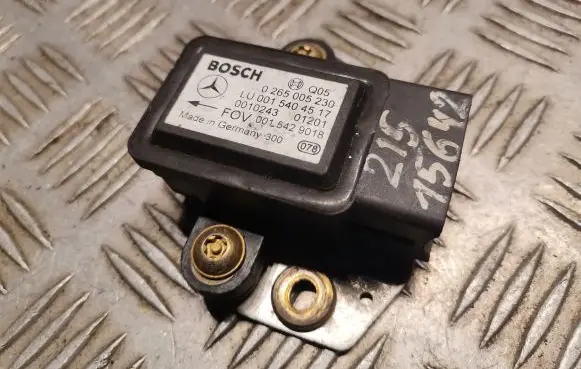 Mercedes-Benz S W220 Yaw turn rate sensor 0015404517