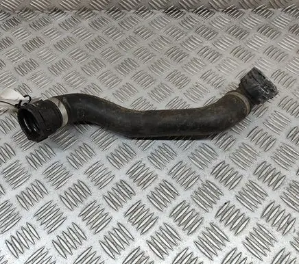 Mercedes-Benz C W205 Engine coolant pipe/hose A2055013182