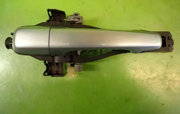 Volvo S40, V40 Front door exterior handle