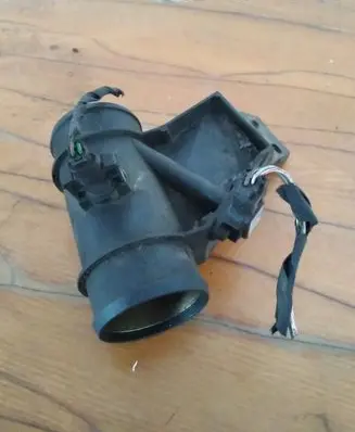 Mercedes-Benz C W203 Mass air flow meter A0041533128