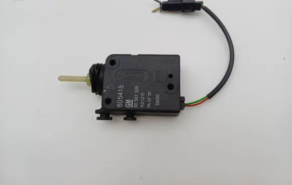Opel Corsa C Fuel tank cap lock 90587326