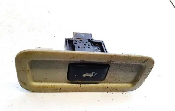 Nissan Murano Z51 Tailgate opening switch pk7590970 pk75909701aa0a
