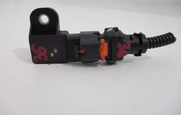 Peugeot 208 I Air pressure sensor 9670361980