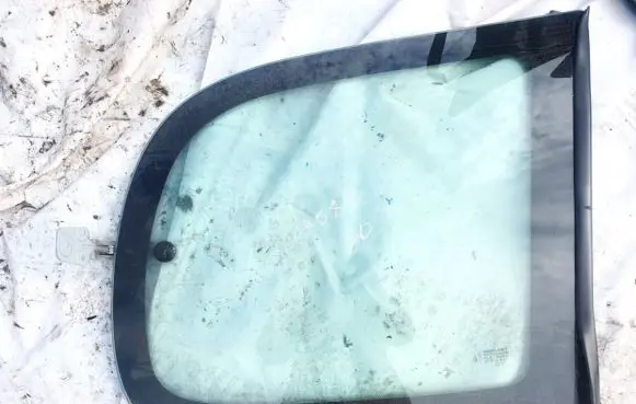 Renault Espace III Rear side window