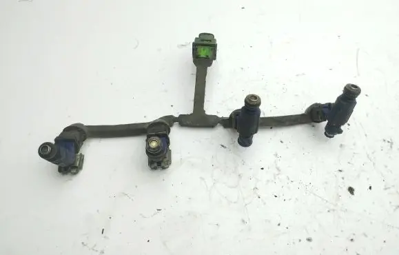Peugeot 206 Fuel injector 9633790480