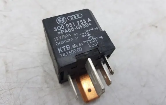 Volkswagen Golf Plus Other relay 3D0951253A