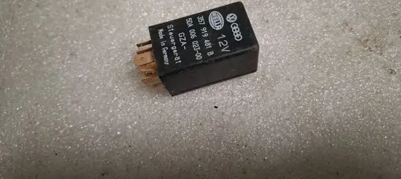 Audi 80 90 B3 Other relay 357919481B
