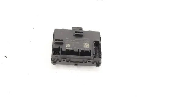 Skoda Octavia Mk4 Door control unit/module 3WA959593A