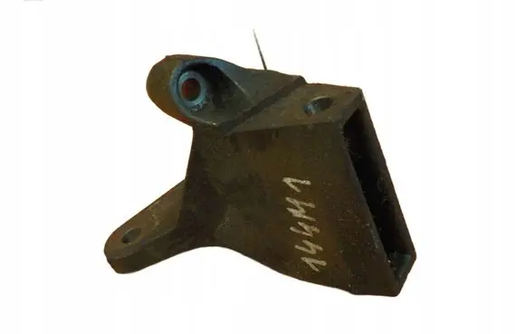 Audi A4 S4 B6 8E 8H Engine mounting bracket 144M1