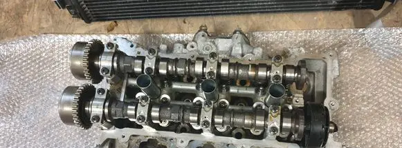 Dodge Charger Engine head 68141352AE 68141352AD