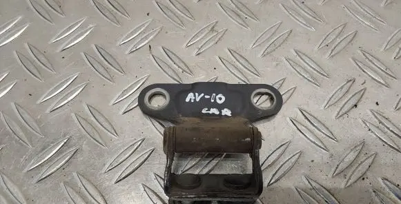 Tailgate/trunk/boot hinge