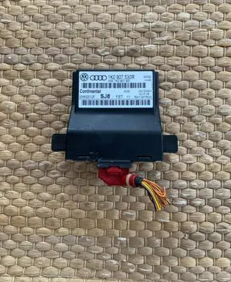 Volkswagen Tiguan Gateway control module 1K0907530R 1K0907951 5WK50012F