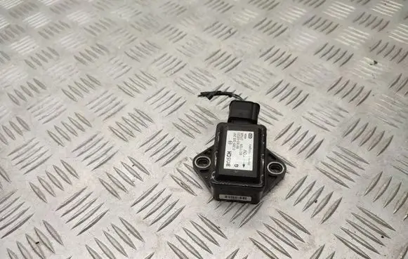 Toyota Avensis T250 ESP acceleration yaw rate sensor 8918302020 0265005297