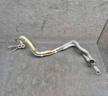 Audi A6 S6 C5 4B Fuel line pipe 059130307AK 059130307C 059130307CAG
