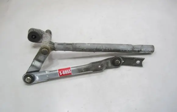 Volkswagen Touran I Front wiper linkage 1T0955023E 3397020665