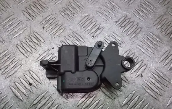 Skoda Octavia Mk1 (1U) A/C air flow flap actuator/motor 1J0907511