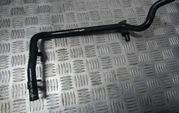 Audi A8 S8 D3 4E Engine coolant pipe/hose