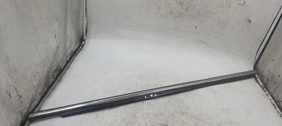 Mitsubishi Lancer X Windshield trim 