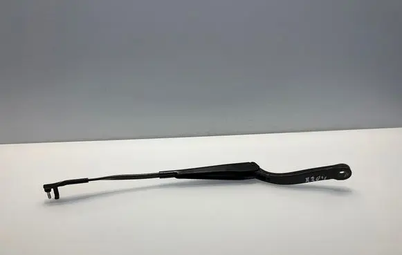 Mercedes-Benz GLK (X204) Front wiper blade arm A2048200944 2048200944