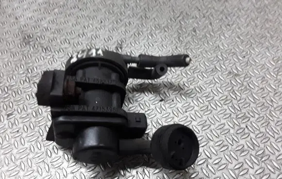 Citroen C8 Turbo solenoid valve 4522371