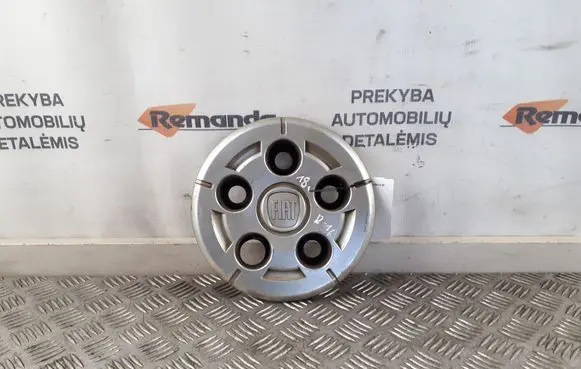 Fiat Ducato R16 wheel hub/cap/trim 1374674080