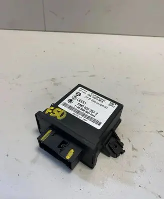 Skoda Superb B6 (3T) Light module LCM 5M0907357C 5WK49676 08200800010044