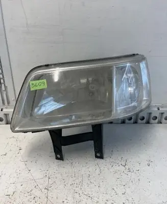 Volkswagen Transporter - Caravelle T5 Headlight/headlamp 1305235737
