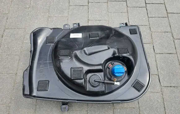 Maserati Ghibli AdBlue liquid reservoir 
